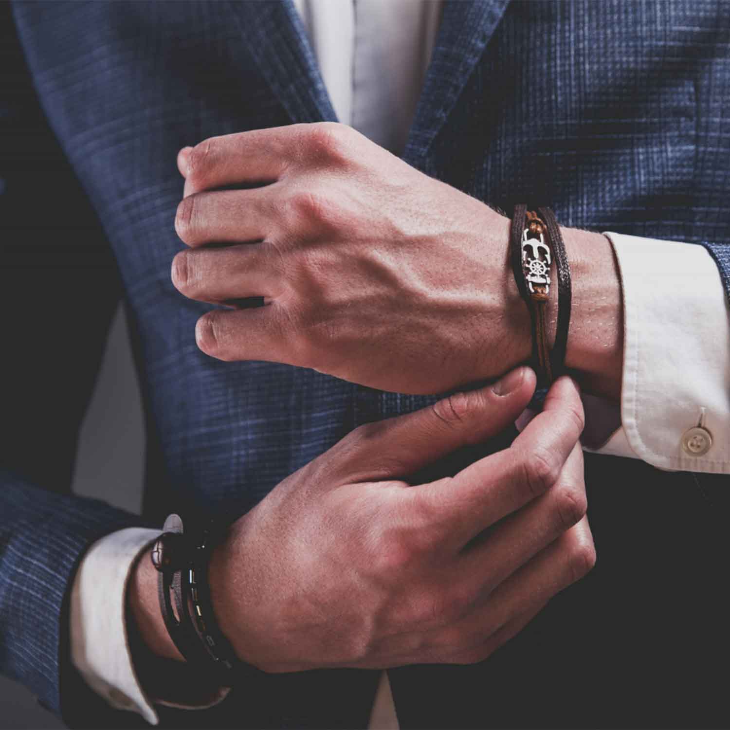 انواع دستبند چرمی