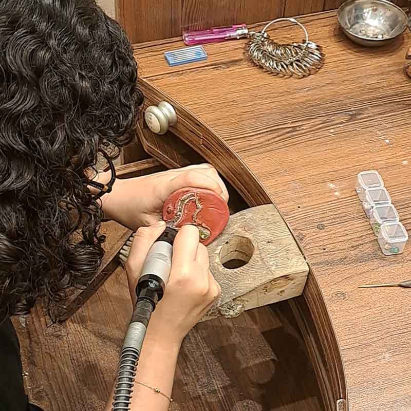 سفارش طراحی به استودیو مانج